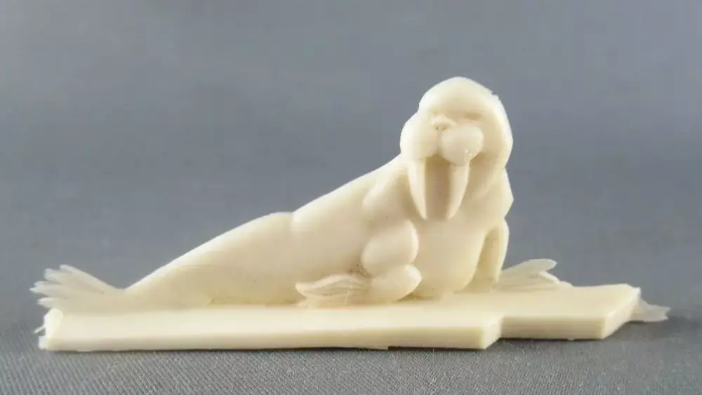 Figurine Publicitaire Heudebert - Le Grand Nord - N°17 Morse Commander Vite