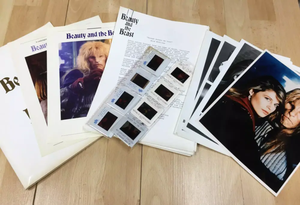 La belle est la bête (TV 1987) - Dossier de Presse contenant Photos, Diapos, Notes de Productions (en Anglais) Remise