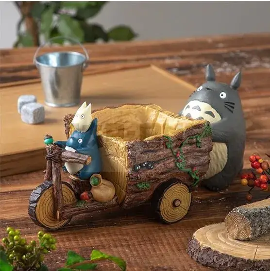 Mon Voisin Totoro – Tricycle Totoro – Boite Diorama 13Cm Promotion Saisonnière