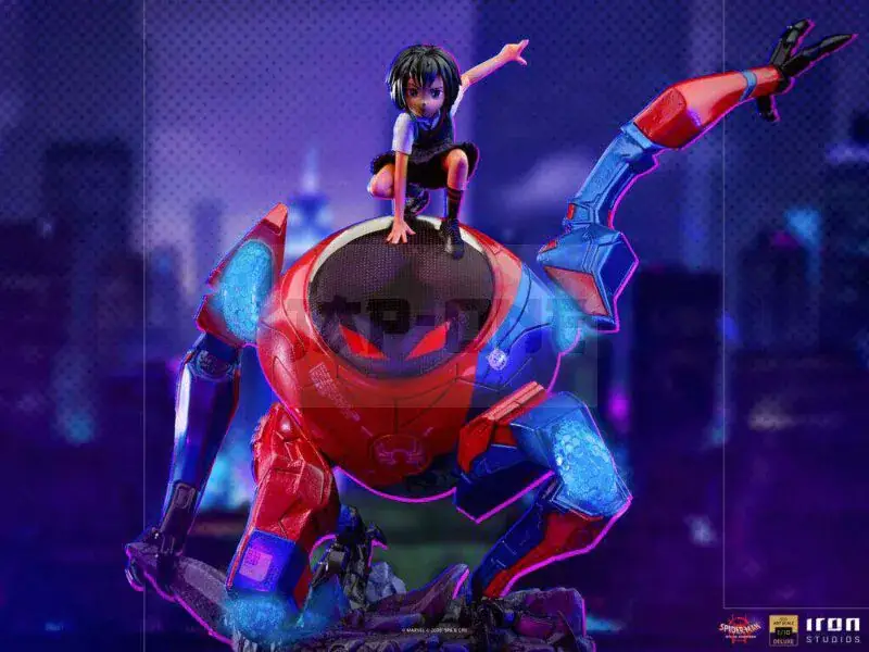 Must-Have Spiderverse Peni Parker + Sp//Dr Statue