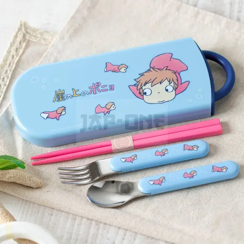Vente Flash Ponyo Sur La Falaise – Ponyo – Set Baguettes Cuillère Et Fourchette