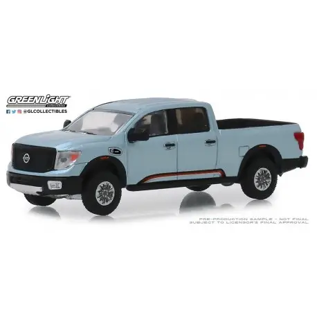 Nissan Titan XD Pro-4X Warrior 2018 Tokyo Torque Greenlight 1/64 Authentique