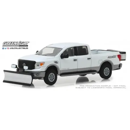 Livraison Express Nissan Titan XD Pro-4X Chasse-Neige 2018 Greenlight 1/64